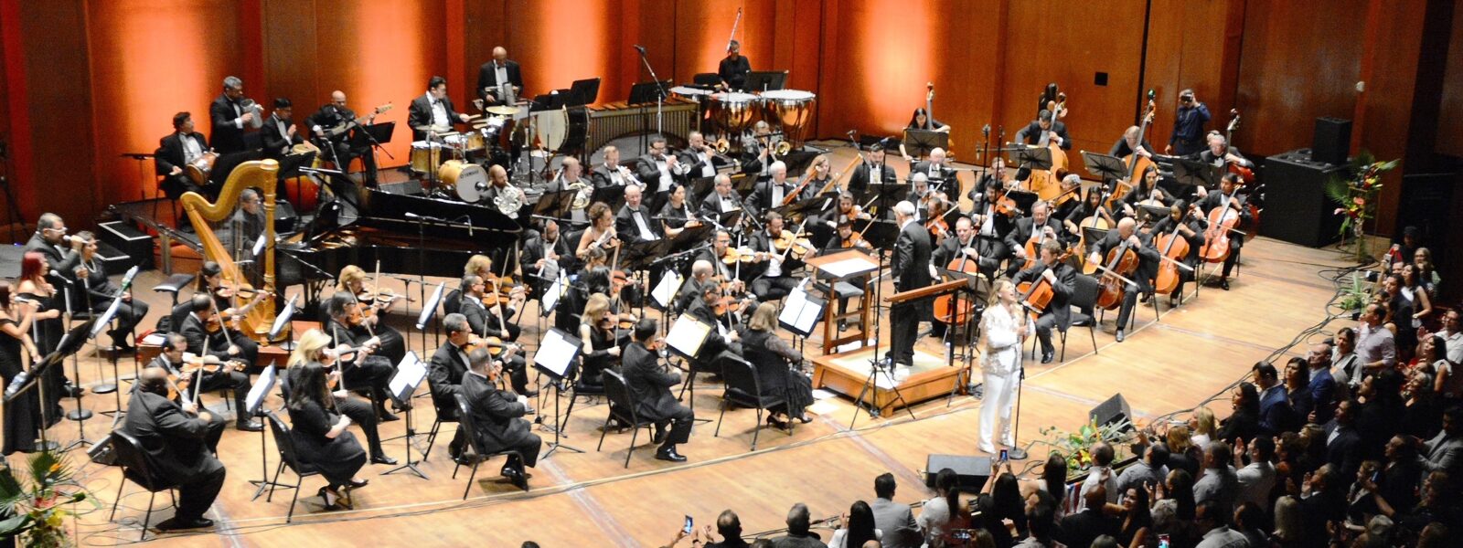 orchestra latina philarmonia