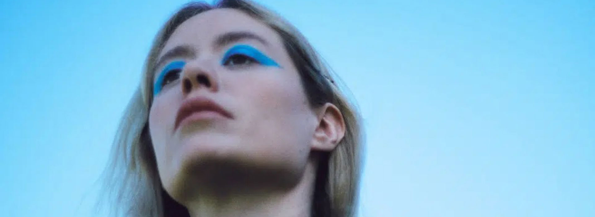 AZUL by MARIA LUIZA JOBIM