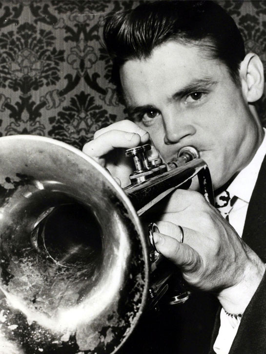 chet baker da giovane